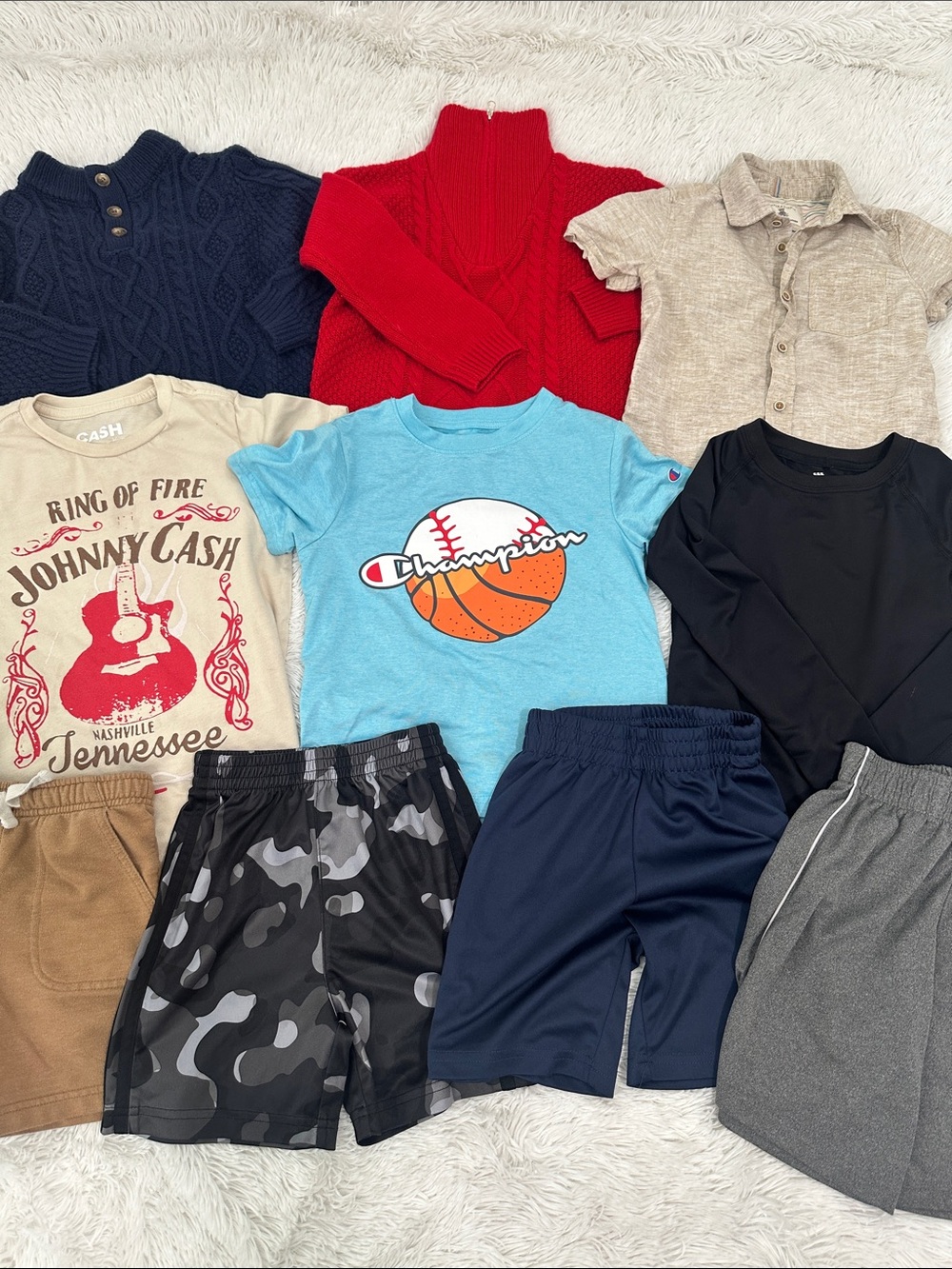 🍓 Bundle of 10 Boys Clothing Size 4/5